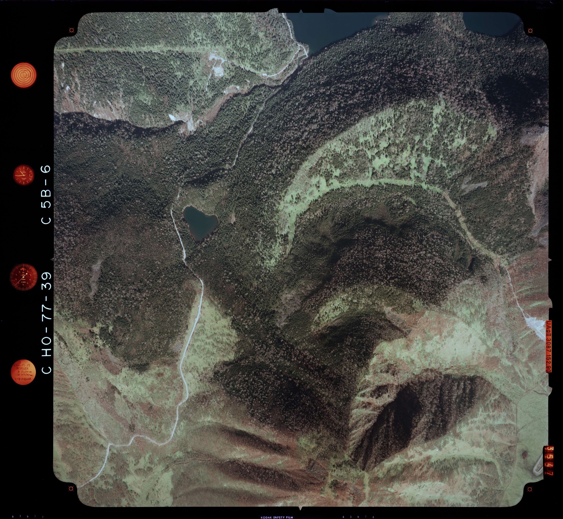 国土地理院 駒止湖（北海道河東郡鹿追町） 空撮写真 1977年10月22日