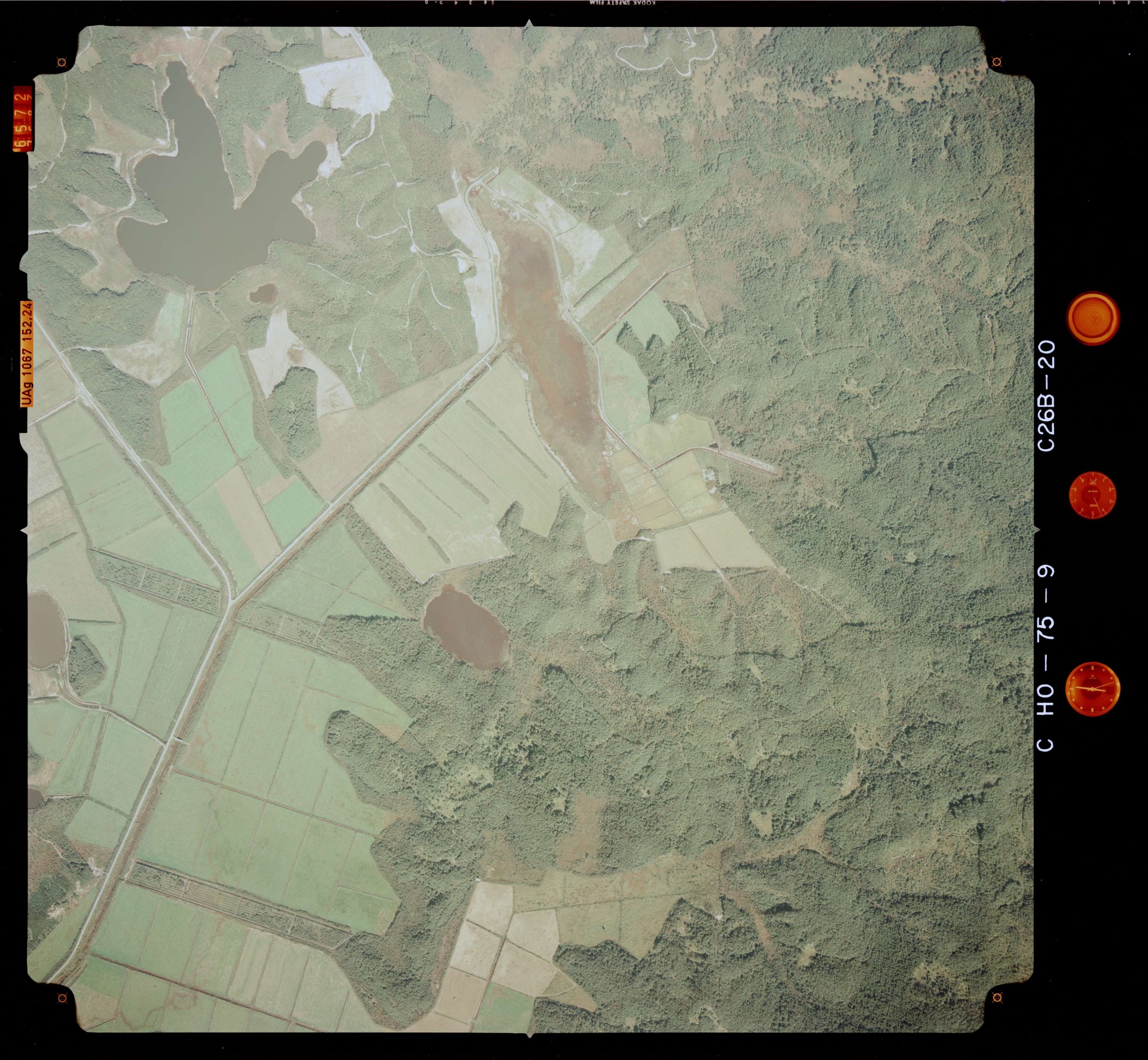 国土地理院 長沼（北海道勇払郡厚真町） 空撮写真 1975年9月28日