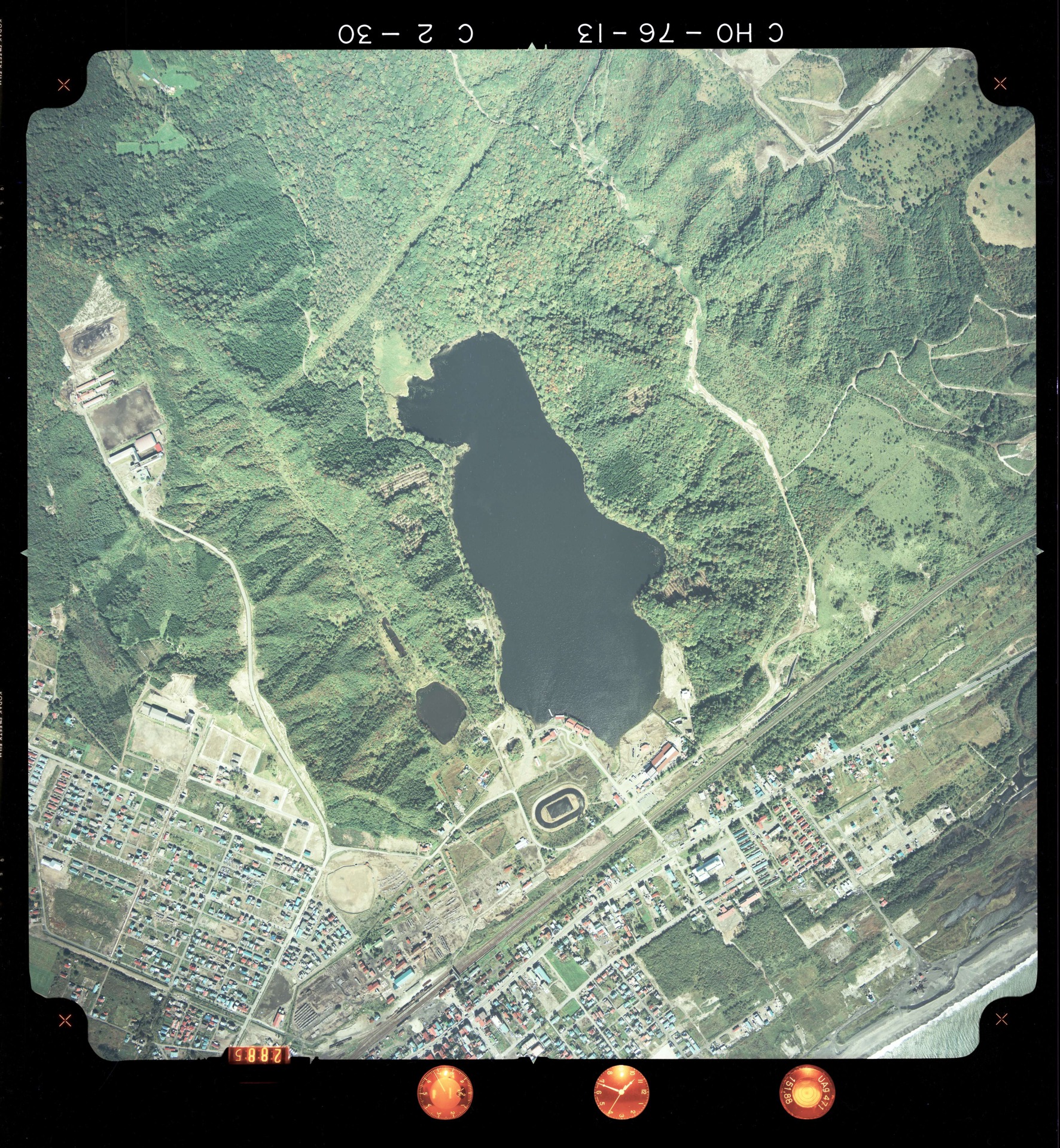 国土地理院 ポロト湖（北海道白老郡白老町） 空撮写真 1976年10月5日