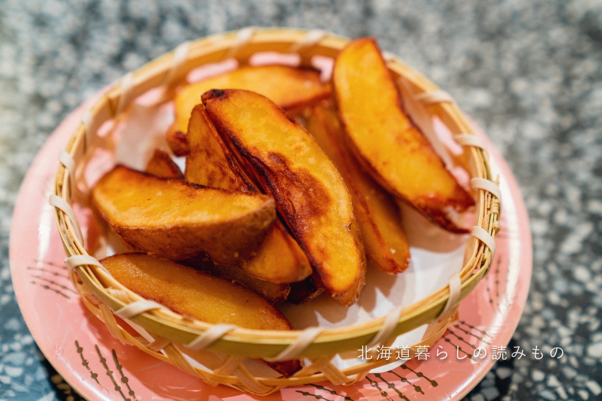 迴轉壽司根室花丸的菜單上的「French Fries with Hokkaido Inca no Mezame Potato」