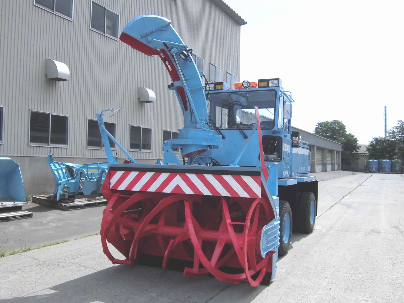 札幌市の除雪機械 大型ロータリ除雪車