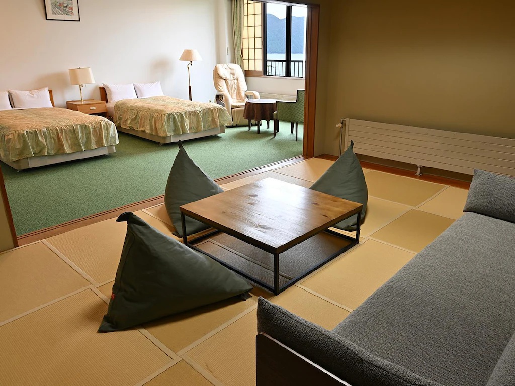 湖畔の宿 支笏湖 丸駒温泉旅館 Sapporo's Secret Onsen Sanctuary Marukoma Onsen Ryokan 画像17