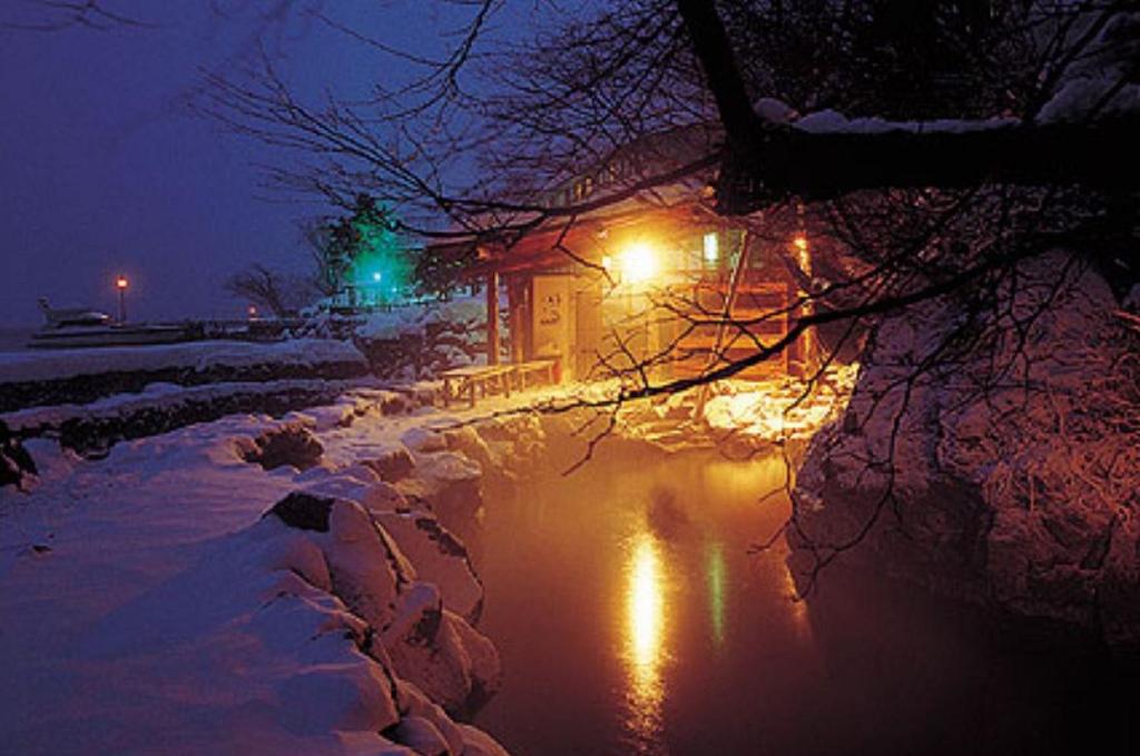 湖畔の宿 支笏湖 丸駒温泉旅館 Sapporo's Secret Onsen Sanctuary Marukoma Onsen Ryokan 画像26